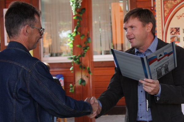 Ветераны и действующие работники ОАО «Челябинскгазком» приняли поздравления в свой профессиональный праздник