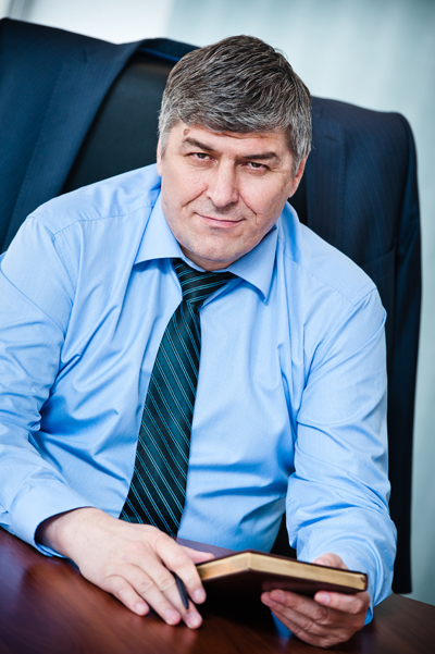 Владимир Серадский, генеральный директор ОАО «Газпром газораспределение Челябинск» и ОАО «Челябинскгоргаз»: «Южноуральские газовики готовятся к максимальным нагрузкам»